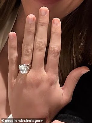 Anderson's ring is 8 carats
