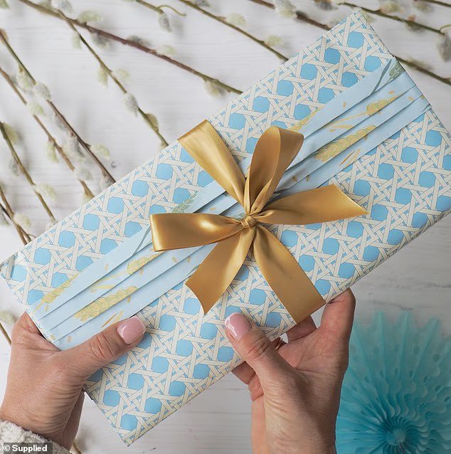 How to wrap presents like a pro Victoria Beckhams gift wrapper shares her secrets - including the budget must-haves How to wrap presents like a pro Victoria Beckhams gift wrapper shares her secrets - including the budget must-haves