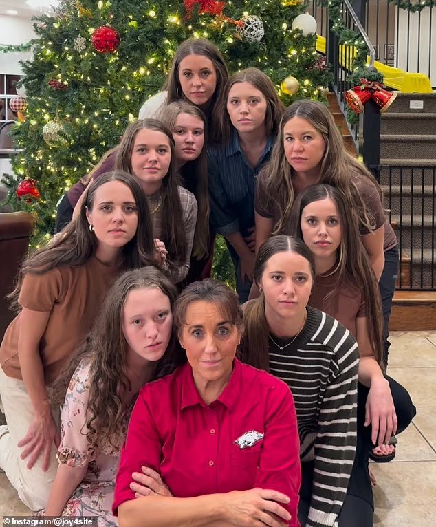 Michelle reunited with all nine of her daughters for Christmas years after the family became fiercely fractured