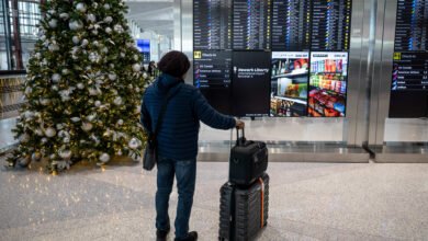 Airlines waive change fees ahead of winter storm