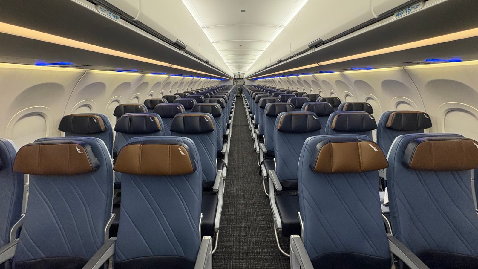 Heres whats inside Americans new long-range Airbus A321 XLR