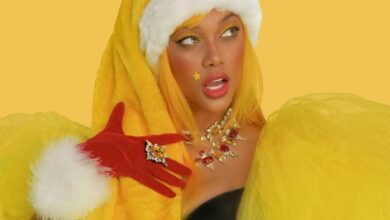 Tyra Banks Rewrites the Story of Christmas Santa SMiZE, Santa SMiZE (Exclusive)