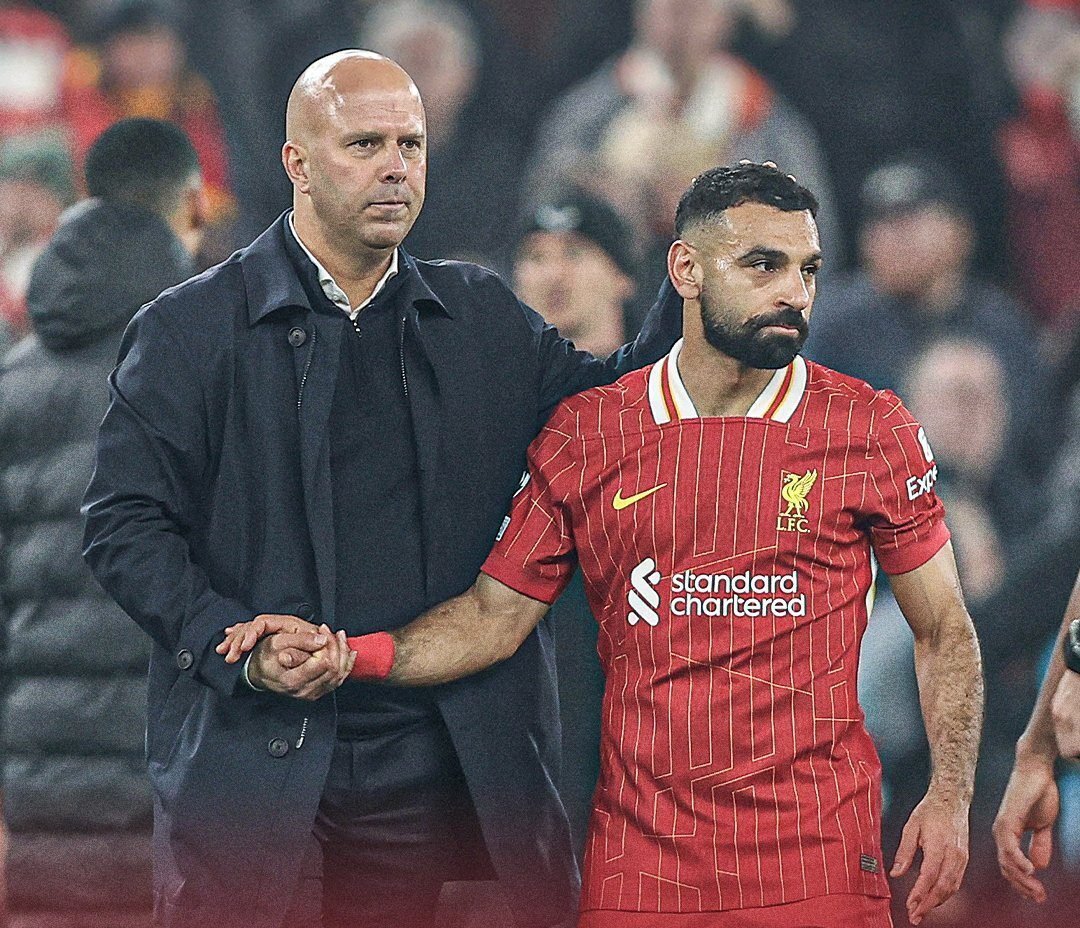 I understand the conversation… the first comment from Slot about Mohamed Salah sitting as a substitute I understand the conversation… the first comment from Slot about Mohamed Salah sitting as a substitute