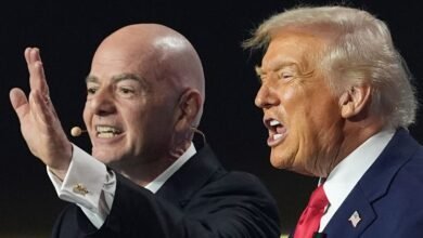 Donald Trumps bizarre hidden signal as fanboy FIFA president hands him peace prize