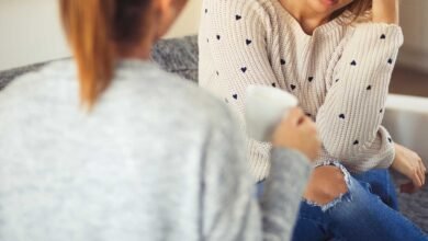Woman Says Roommate Has ‘No Boundaries’ and Uses Her Things
