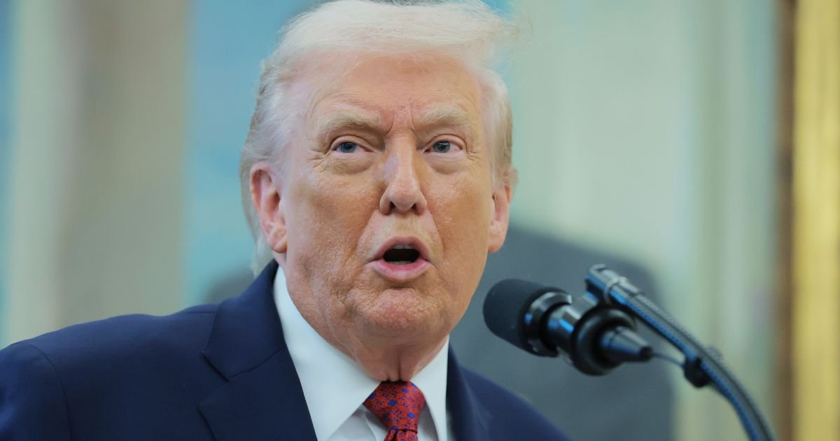 Donald Trumps outrageous threat to slammed as Keir Starmer faces demand
