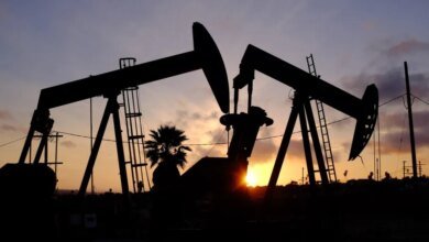Oil prices drop to lowest point since 2021