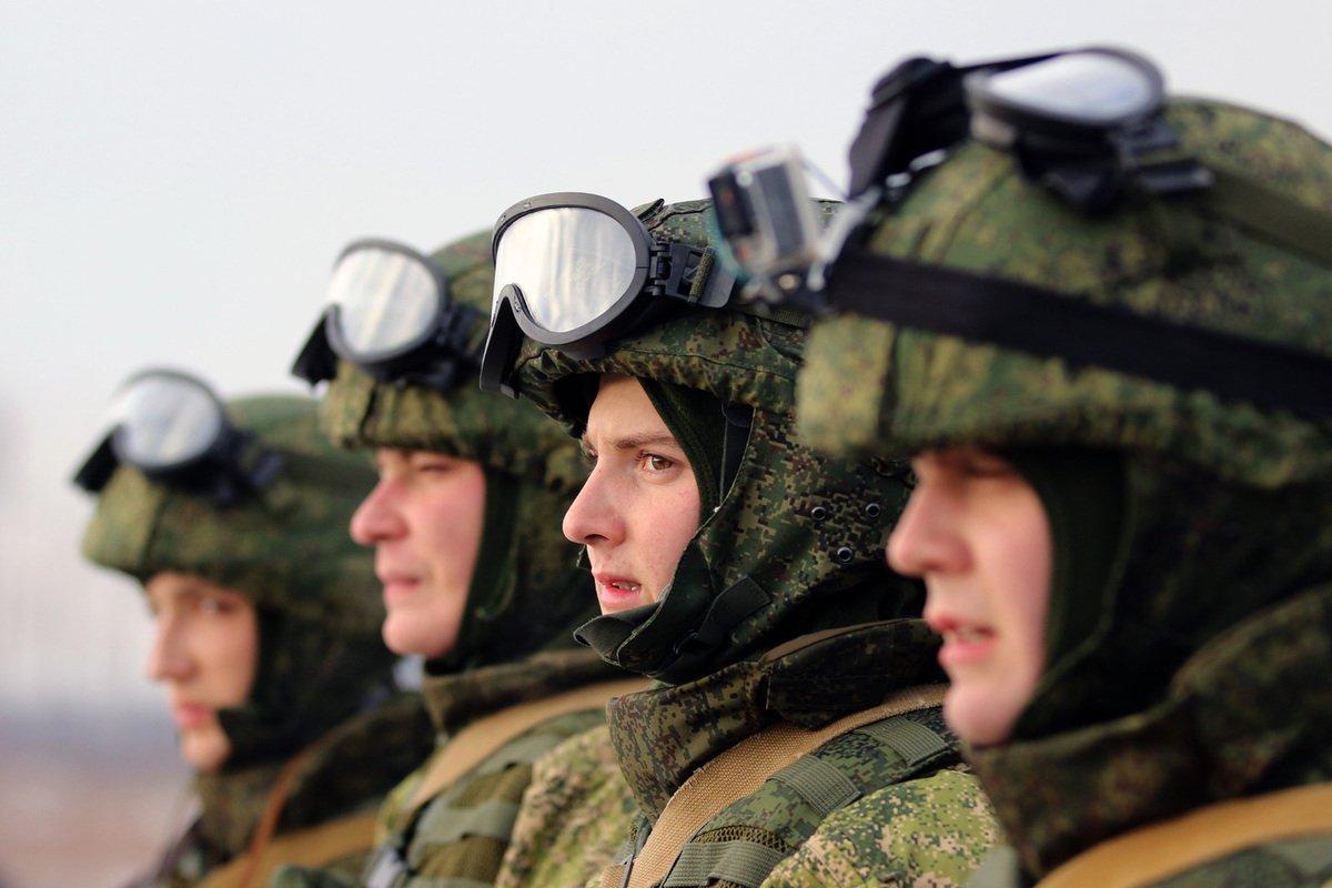 It has been revealed how a SVO fighter without arms and legs spent three months proving that he exists