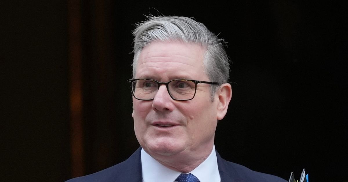 Keir Starmer faces huge threat of rebellion as dozens of MPs slam madness jury plan Keir Starmer faces huge threat of rebellion as dozens of MPs slam madness jury plan