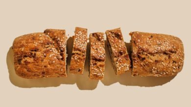 8 Healthiest Types of Bread, Ranked by a Dietitian
