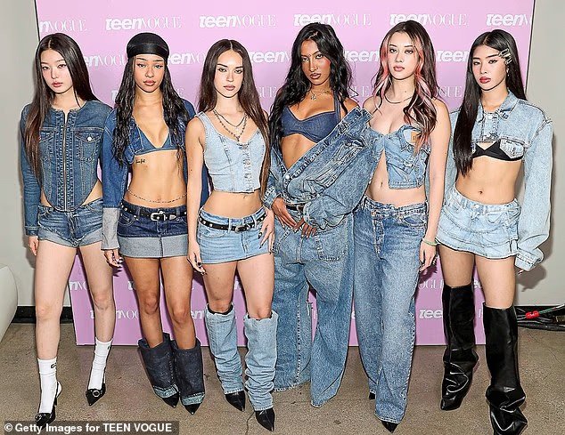A look back on the biggest Gen Z fashion trends of 2025 From Labubus to low-rise jeans A look back on the biggest Gen Z fashion trends of 2025 From Labubus to low-rise jeans