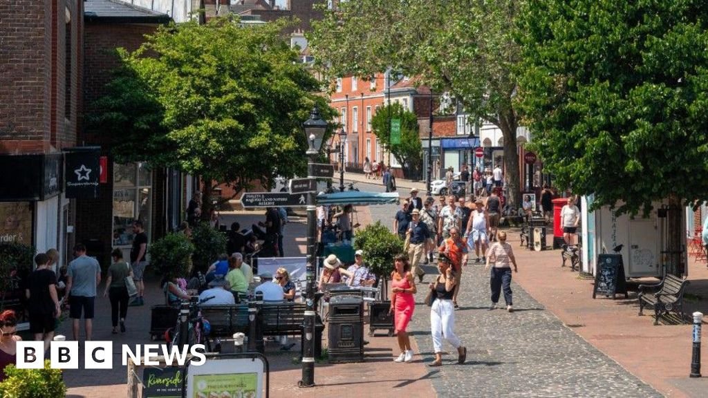 Elections face further delays over councils shake-up