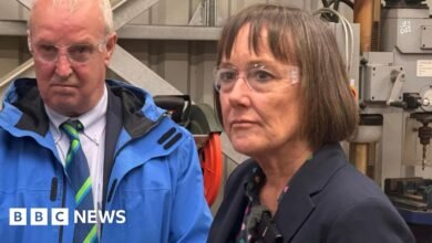 No apology from Welsh secretary over town centre cash row