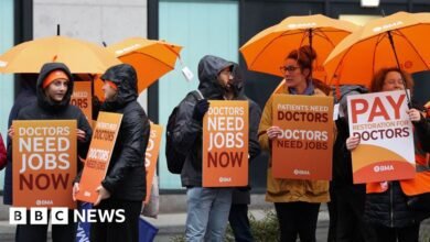 Doctors to stage five