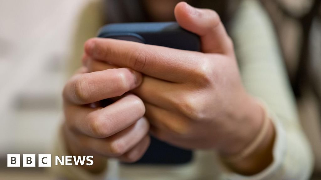 UK to ban deepfake AI nudification apps