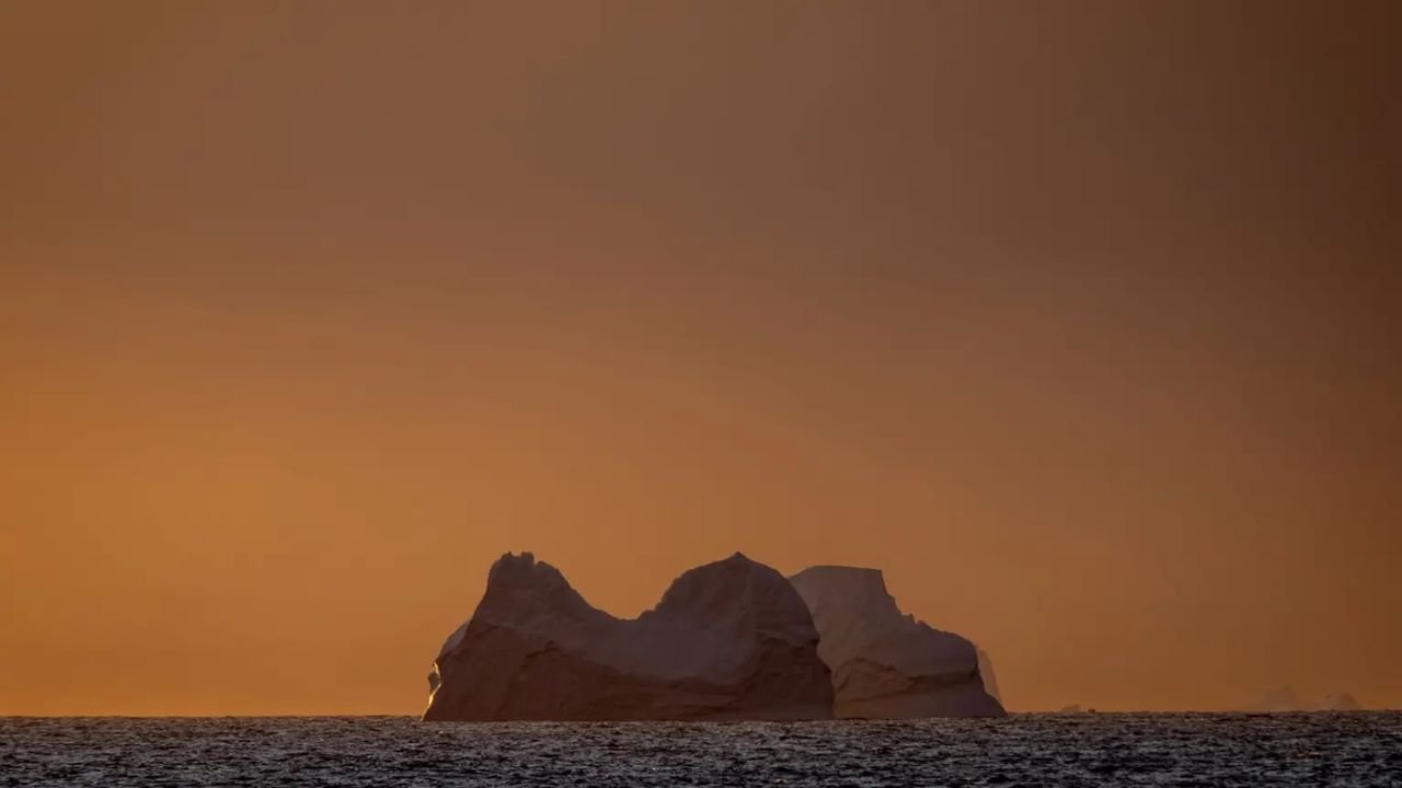 Antarcticas Southern Ocean might be gearing up for a thermal burp that could last a century Antarcticas Southern Ocean might be gearing up for a thermal burp that could last a century
