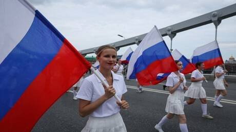 Is the Olympic Committee preparing for the full return of Russian athletes?