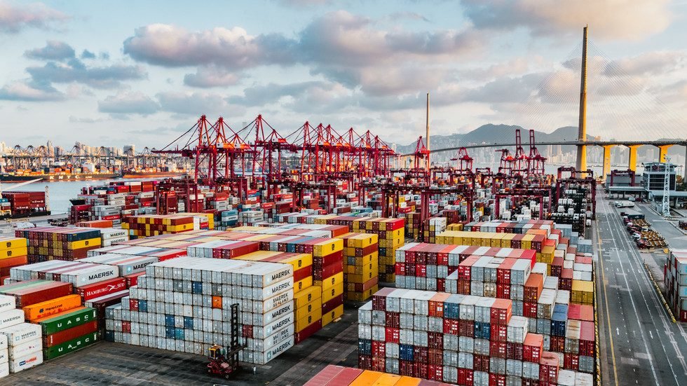 China’s trade surplus exceeds record  trillion