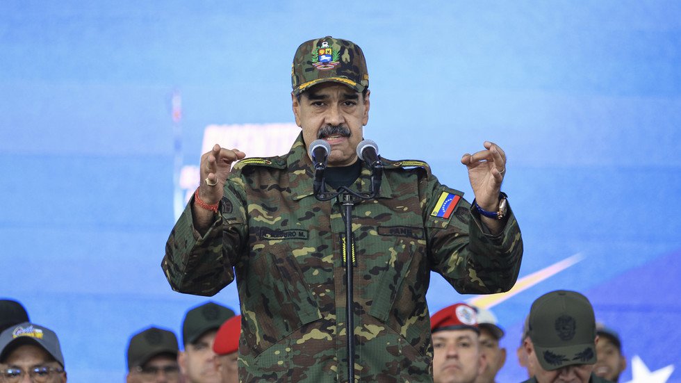 Maduro responds to Trump’s threats World News