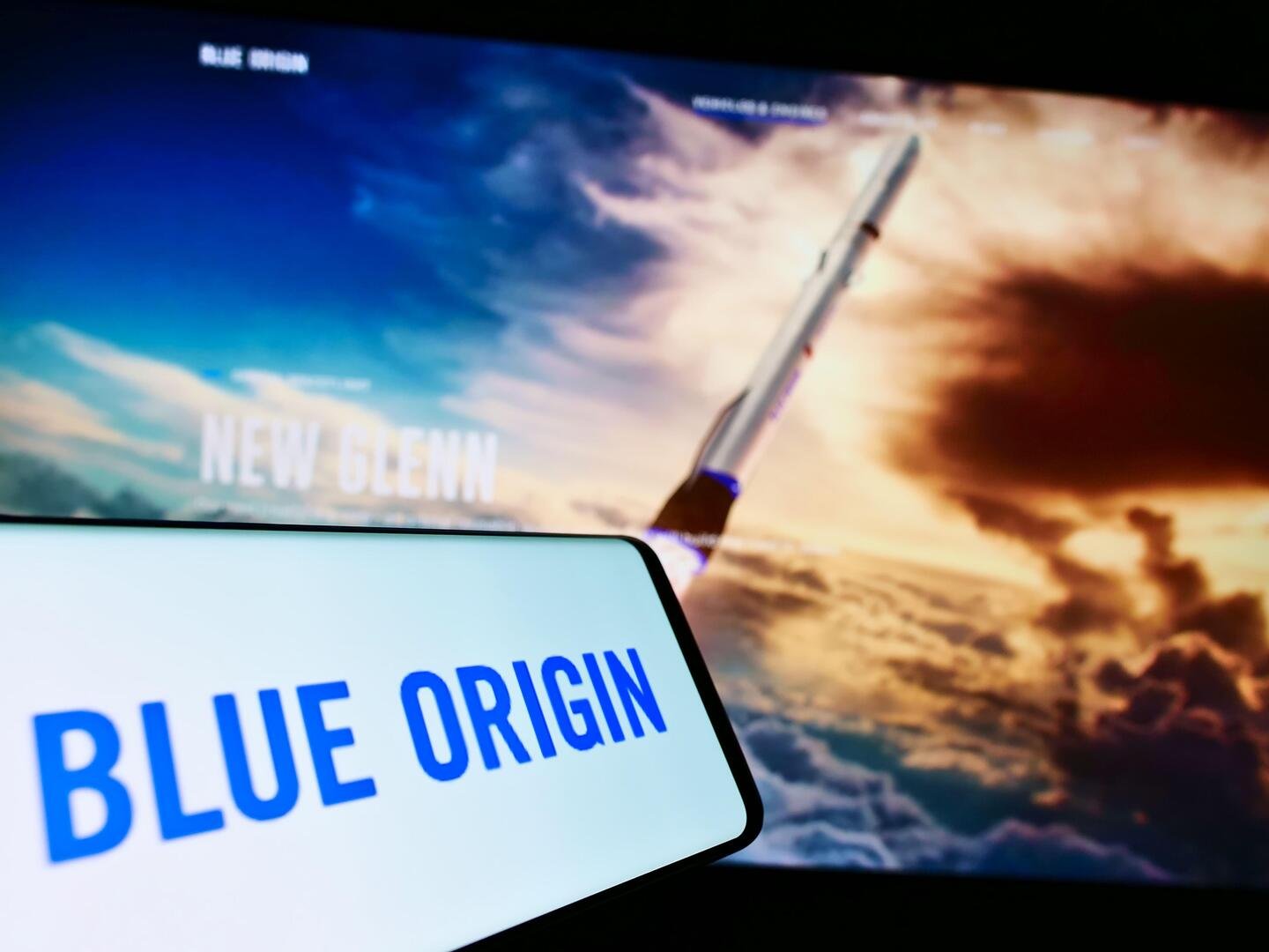 Blue Origin includes the first female passenger to use a wheelchair on a space cruise Blue Origin includes the first female passenger to use a wheelchair on a space cruise
