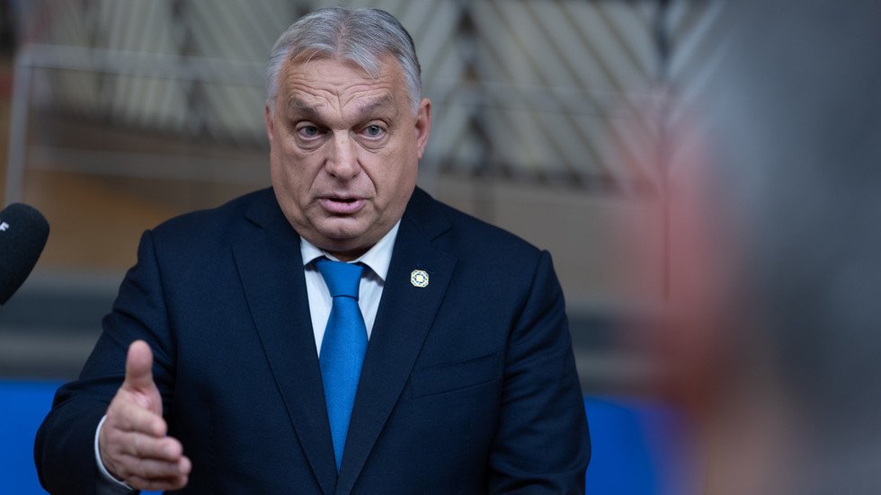Orban warns against cash for Ukrainian oligarchs’ ‘gold toilets’ World News Orban warns against cash for Ukrainian oligarchs’ ‘gold toilets’ World News