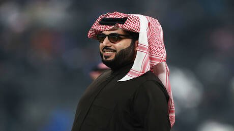 تتويج تركي آل الشيخ بلقب مروج العام