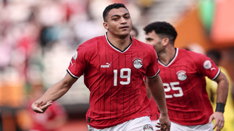 طبيب منتخب مصر يكشف تفاصيل إصابة مصطفى محمد ومحمد حمدي قبل مواجهة جنوب إفريقيا