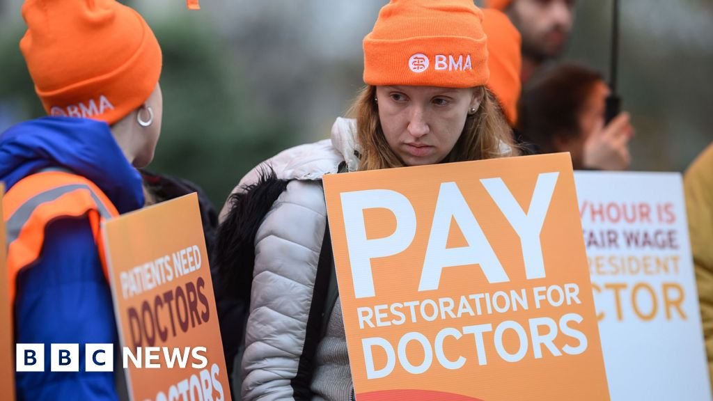 Streeting brands doctors union moaning minnies over GP online booking