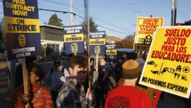 3,000 California Teachers, School Staffers Strike While 7 Unions Declare Impasse