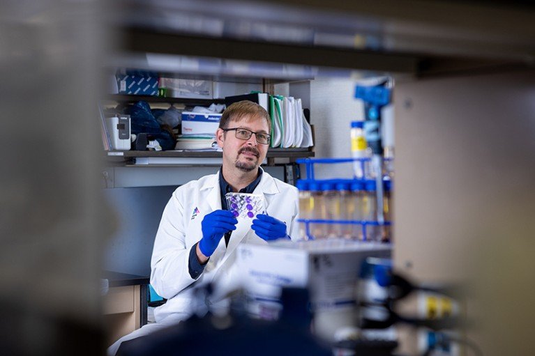 A universal flu vaccine has proved challenging could it finally be possible?