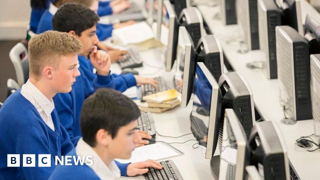 Boys to be target of UKs violence against women strategy