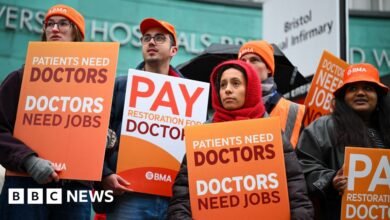 Starmer calls doctors strike dangerous as five-day walkout begins