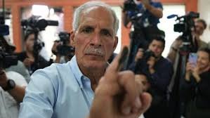 أصوله فلسطينية.. الرئيس الهندوراسي المنتخب نصري عصفورة يزور إسرائيل في 17 يناير