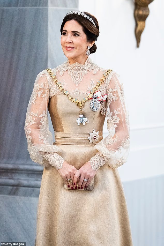Queen Marys husband is back to his old tricks. Days after promising a fresh start, whispers about Frederik are only getting louder SHARON HUNT Queen Marys husband is back to his old tricks. Days after promising a fresh start, whispers about Frederik are only getting louder SHARON HUNT