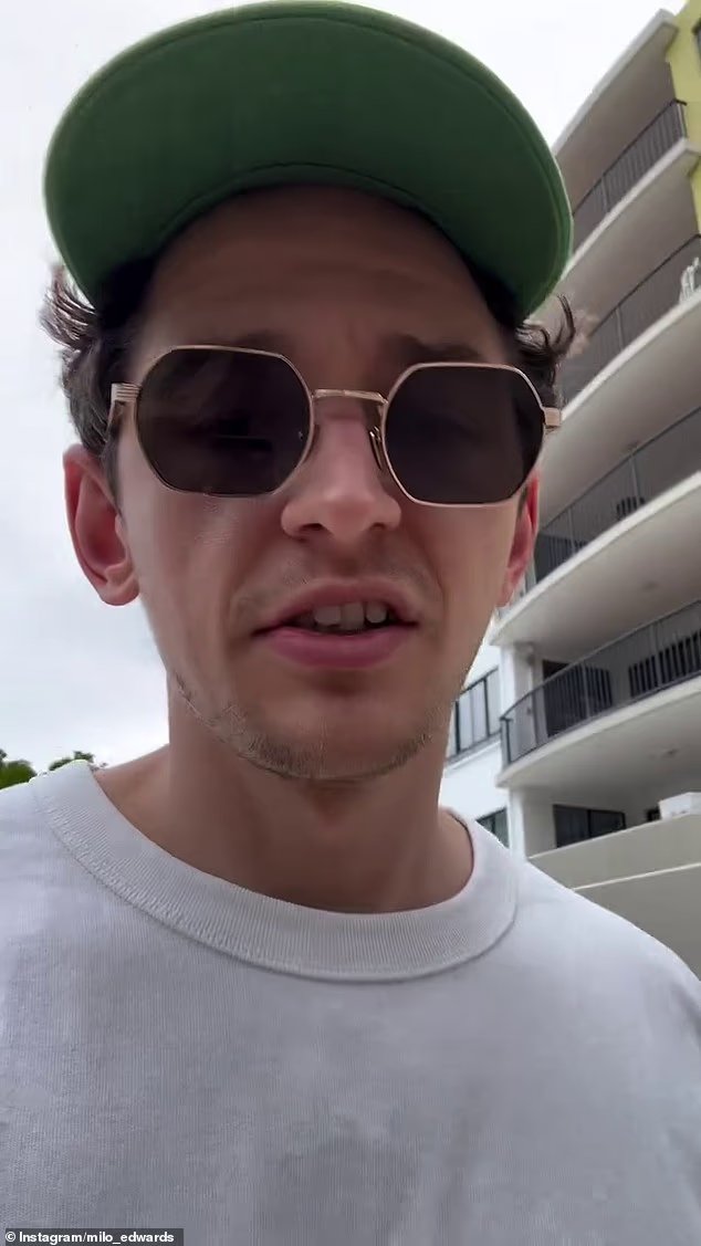 UK tourist makes scarily accurate observation about everyday Aussie stores and supermarkets No other country does this UK tourist makes scarily accurate observation about everyday Aussie stores and supermarkets No other country does this