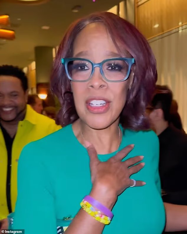 Out-of-touch Gayle King slammed for complaining that her upper class seat doesnt have a window on her eight-hour flight back to work from Hawaii