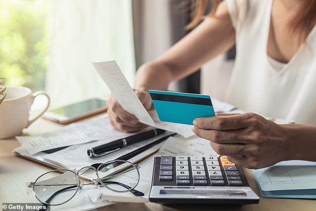 I was £15k in debt trying to pay off six credit cards and Klarna and Next accounts on a teachers salary. Now Ive cleared it all by following 7 simple rules you havent heard before – heres how I was £15k in debt trying to pay off six credit cards and Klarna and Next accounts on a teachers salary. Now Ive cleared it all by following 7 simple rules you havent heard before – heres how