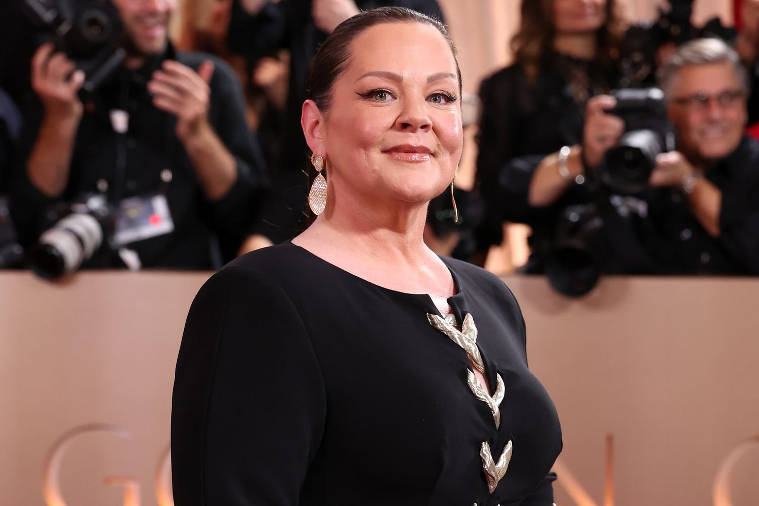 Melissa McCarthy Dazzles in Form-Fitting Gown at 2026 Golden Globes