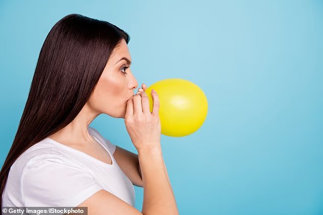 I was 30 with a great job, but no one knew I was a laughing gas addict – until the balloons melted my brain cells and left me unable to talk. Here are the warning signs your loved ones are nitrous oxide addicts that my friends missed I was 30 with a great job, but no one knew I was a laughing gas addict – until the balloons melted my brain cells and left me unable to talk. Here are the warning signs your loved ones are nitrous oxide addicts that my friends missed