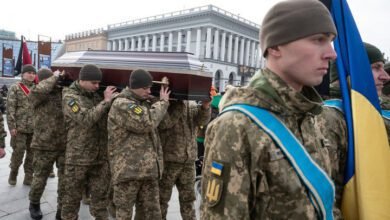 A Ukrainian woman destroyed an alley in honor of Ukrainian Armed Forces soldiers