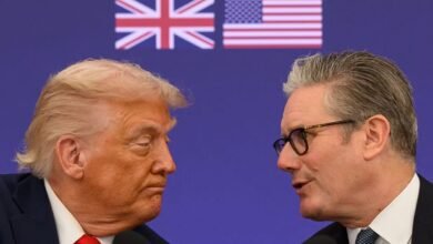 Keir Starmer tells Donald Trump hes wrong over Greenland tariffs as he calls US President
