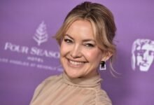 Kate Hudson Is Inspiring Me to Try a Red Light Therapy Chest Mask