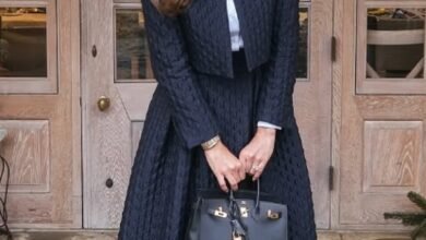 Cotswolds poshfluencer Lydia Millen blocks horse trainer who questioned her countryside cosplay brand in latest move to drown out her critics