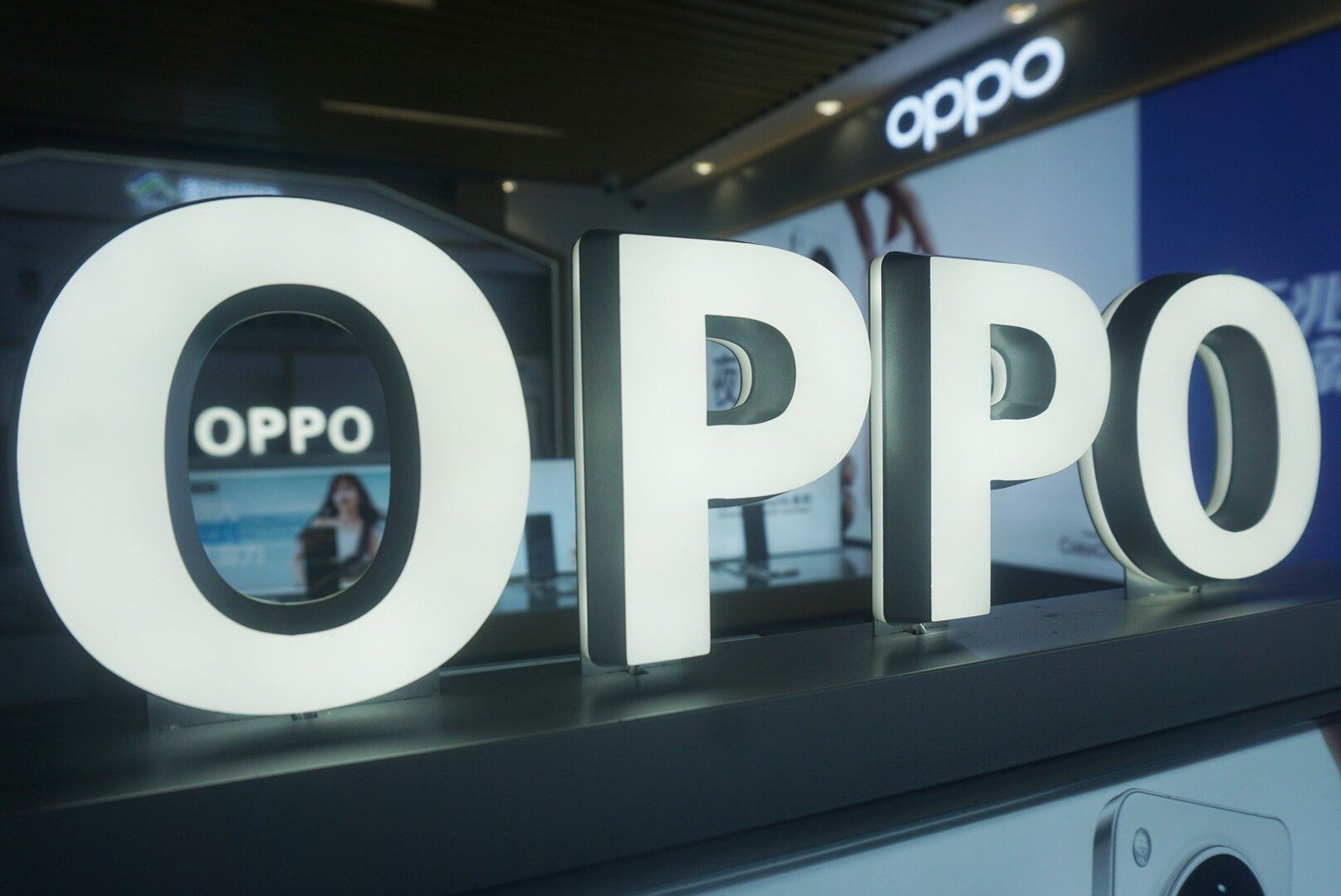 Oppo تطلق هاتفا جديدا – Arabic