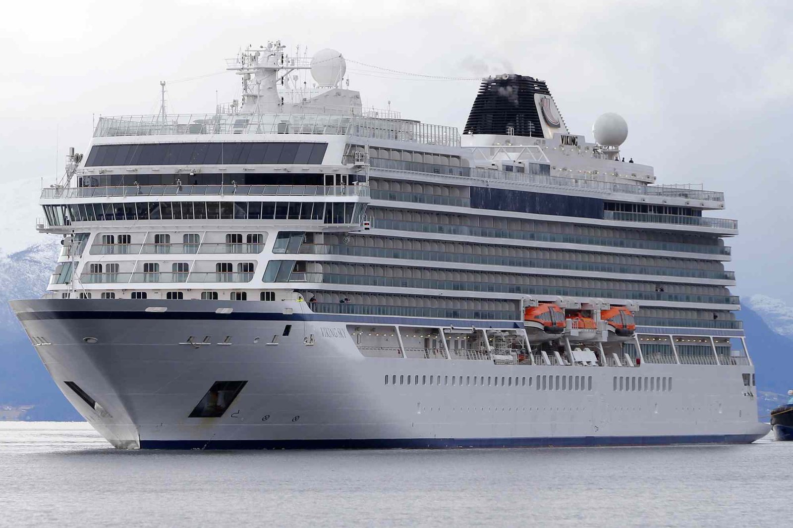 Elderly Cruise Passenger Who Suffered Fall on Ship Medically Evacuated by Navy
