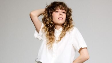 Jennette McCurdy, author of Im Glad My Mom Died, is ready to shock you