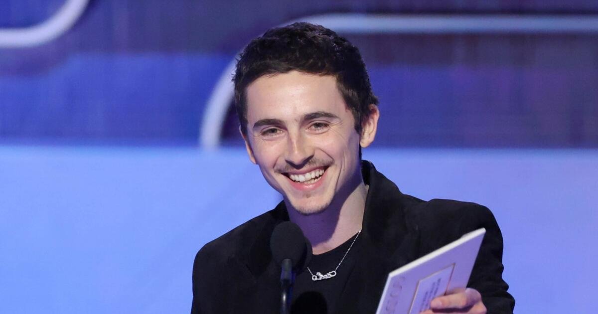 Timothée Chalamet wins Golden Globe for Marty Supreme role