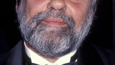 Tom Cherones, director and producer of Seinfeld, dies at 86