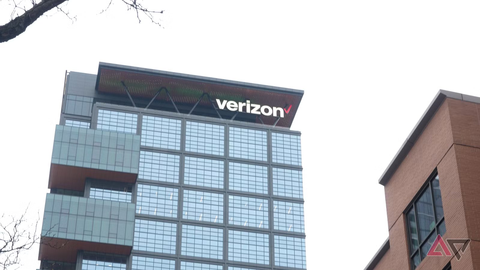 ستقوم Verizon بإصدار 20 دولارًا للمتضررين من انقطاع الخدمة ستقوم Verizon بإصدار 20 دولارًا للمتضررين من انقطاع الخدمة