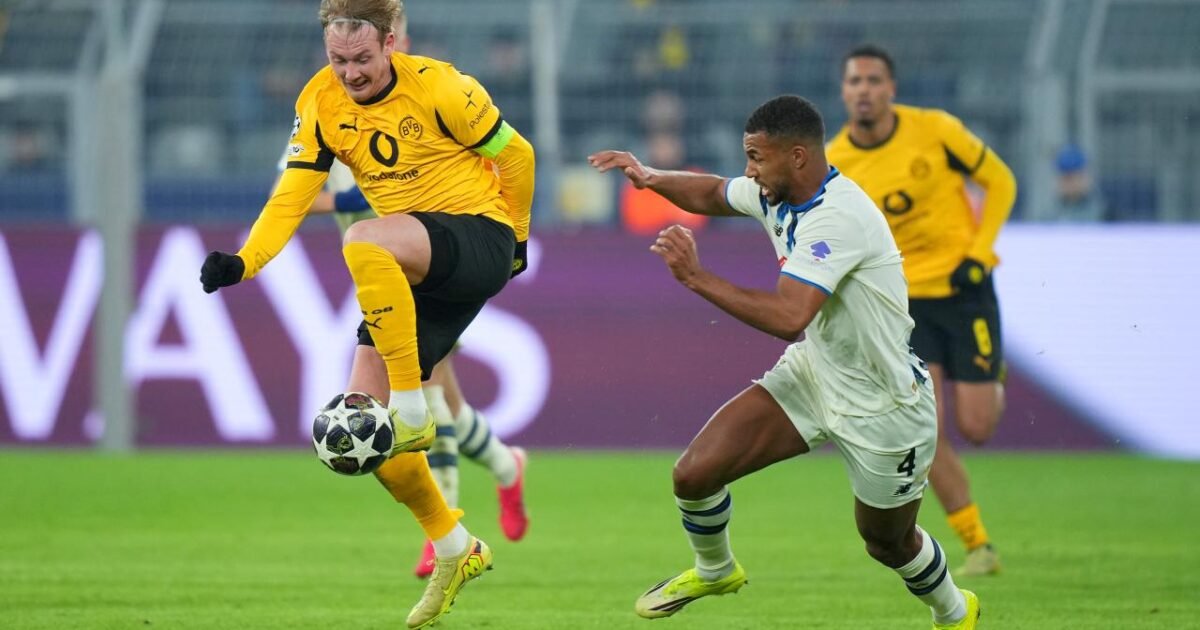 دورتموند يفوز 2-0 على هامبورغ بعد طرد سامويلي إيناسيو